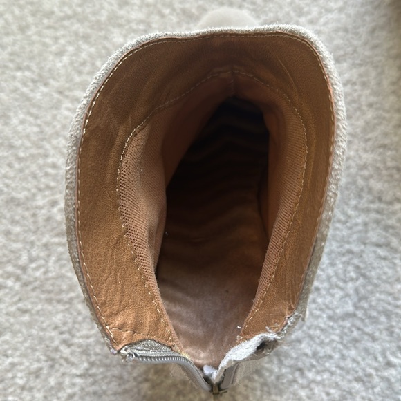 Grey booties - Picture 5 of 7